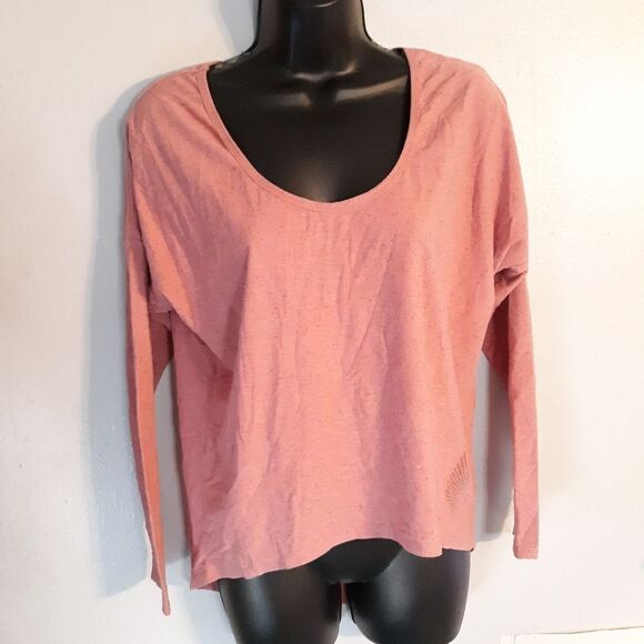 Volcom Tops - Volcom peach high low long sleeve top